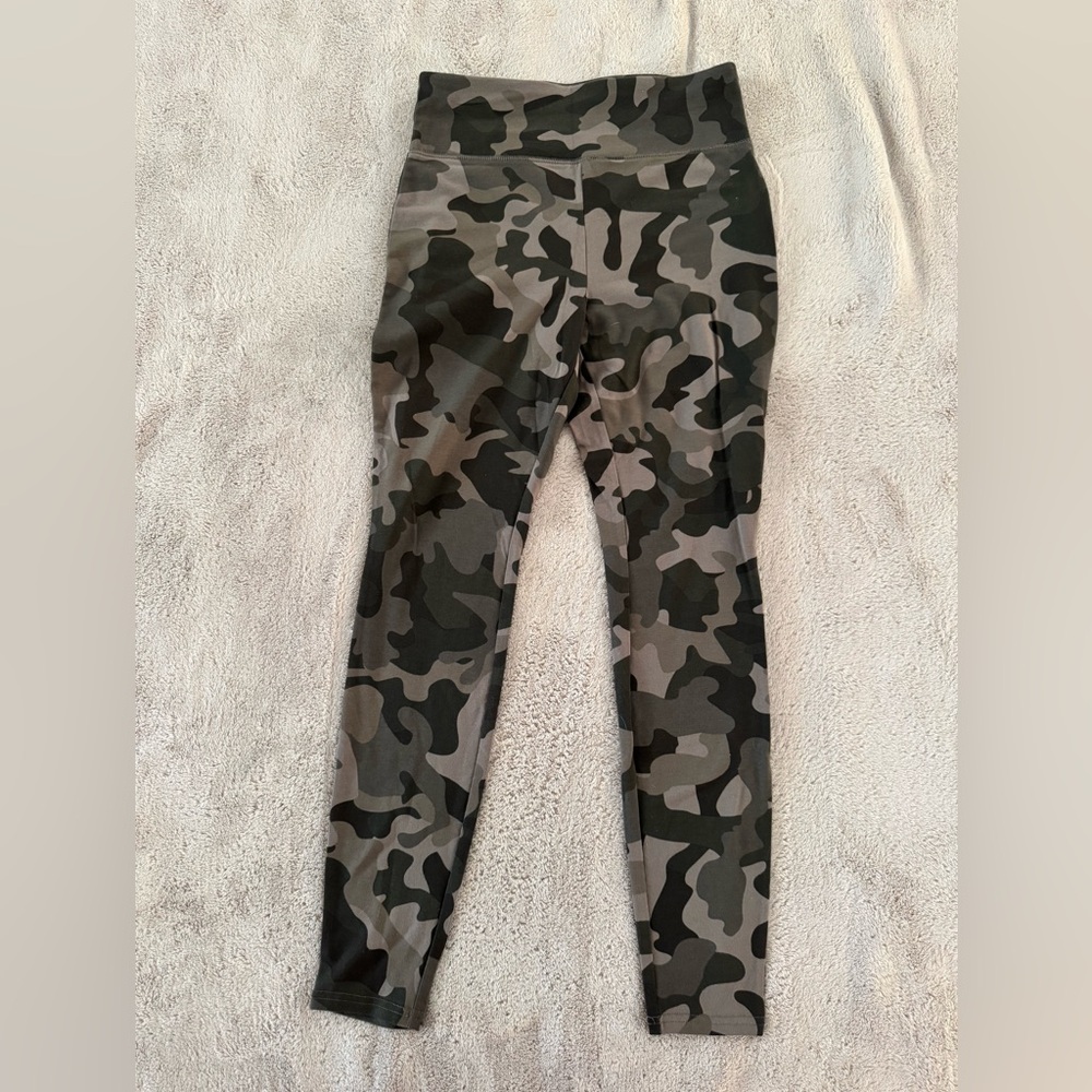 Wild Fable Camouflage Leggings